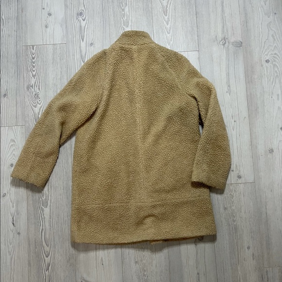Long Teddy Bear Coat 🧥 - Picture 3 of 5